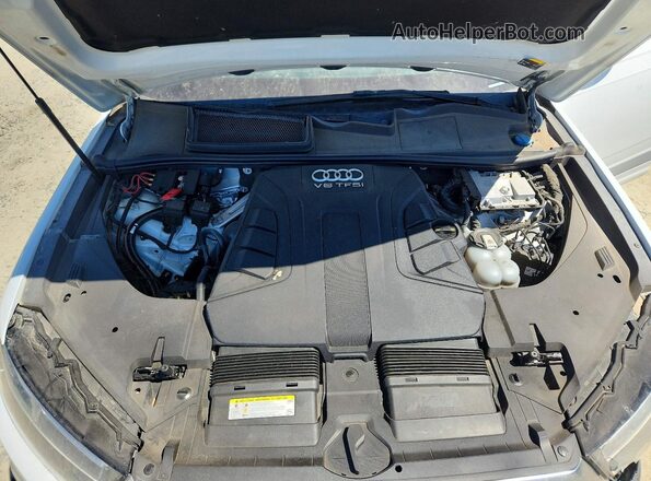 WA1VAAF78JD017985 2018 AUDI Q7 White Engine compartment view