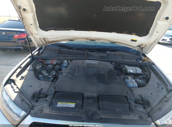 WA1VAAF78JD038089 2018 AUDI Q7 White Հետևի տեսք