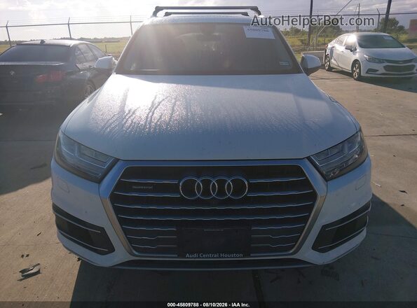 WA1VAAF78JD038089 2018 AUDI Q7 White Առջևի վահանակի տեսք