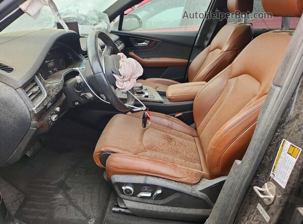 WA1VAAF79HD034174 2017 AUDI Q7 Black Vista interior delantera