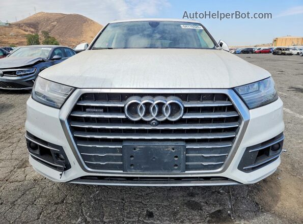 WA1VAAF79HD041867 2017 AUDI Q7 White Front view