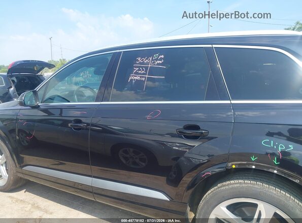 WA1VAAF79KD023411 2019 AUDI Q7 Black Սալոնի 360 աստիճան տեսք
