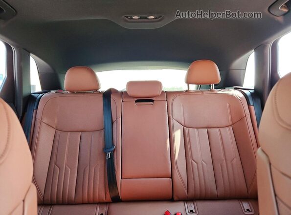 WA1VAAGE2KB021167 2019 AUDI E-TRON Бирюзовый Вид задних сидений
