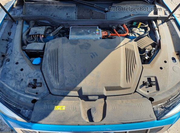 WA1VAAGE2KB021167 2019 AUDI E-TRON Бирюзовый Вид подкапотного пространства
