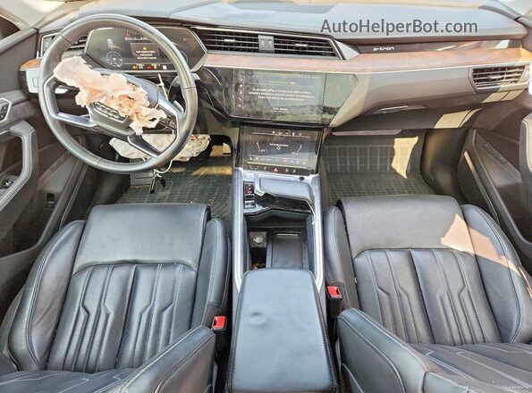 WA1VABGE4KB018762 2019 AUDI E-TRON Gray Առջևի վահանակի տեսք