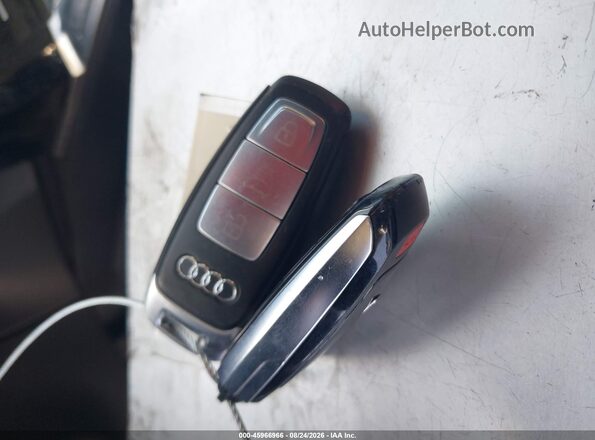 WA1VABGE5KB008242 2019 AUDI E-TRON Blue Vista del salpicadero