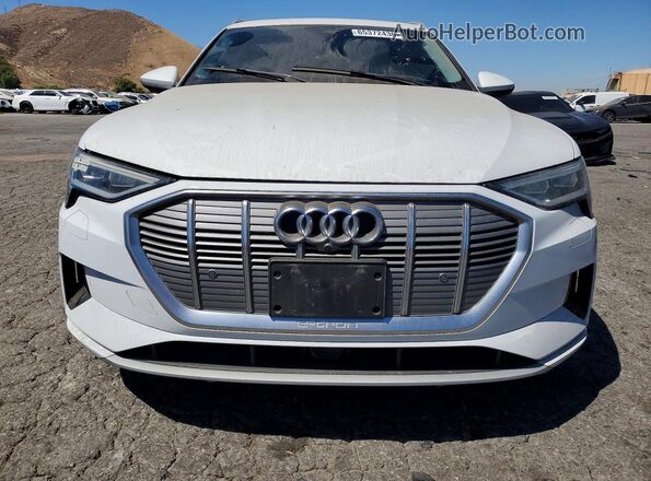 WA1VABGE5KB014672 2019 AUDI E-TRON White წინა ხედი