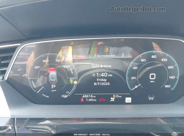 WA1VABGE8PB025270 2023 AUDI E-TRON Зеленый Вид задних сидений