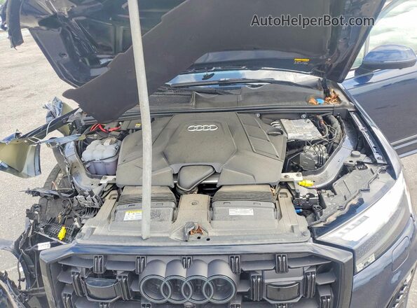 WA1VVBF76SD028432 2025 AUDI Q7 Blue Widok komory silnika