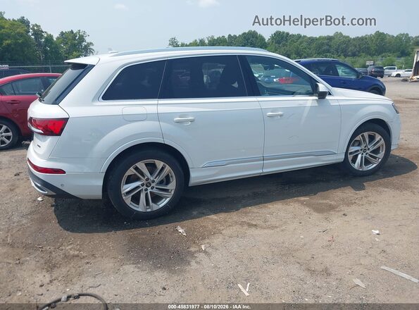 WA1VXAF70MD018034 2021 AUDI Q7 Белый Задняя правая четверть