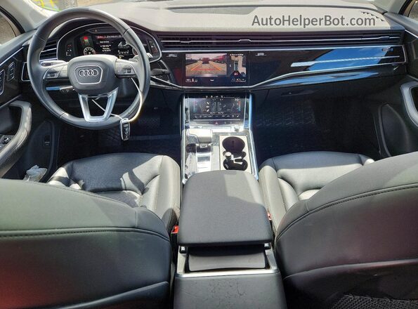 WA1VXAF79MD020381 2021 AUDI Q7 Gray Vista del salpicadero