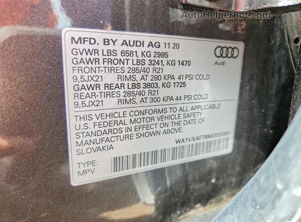 WA1VXAF79MD020381 2021 AUDI Q7 Gray Vista del compartimento del motor