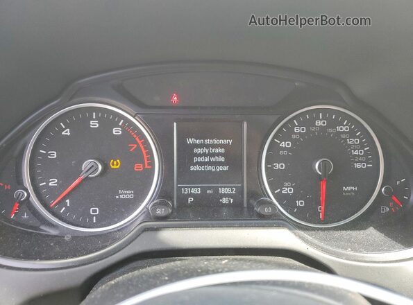 WA1W7AFP6HA017143 2017 AUDI Q5 White Widok zestawu wskaźników