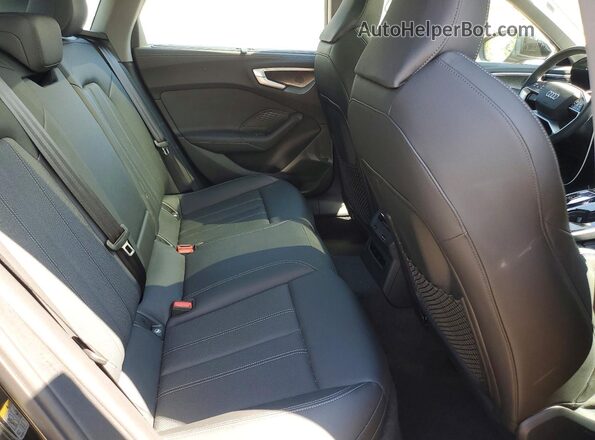 WAU2BCFU2SN034541 2025 AUDI A5 Black Հետևի նստատեղերի տեսք