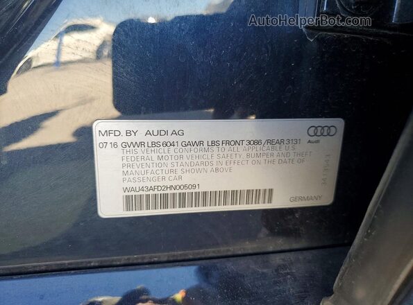 WAU43AFD2HN005091 2017 AUDI A8 Blue Widok komory silnika