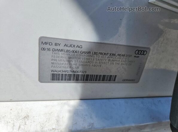 WAU43AFD7HN007323 2017 AUDI A8 White Շարժիչի բաժամունքի տեսք