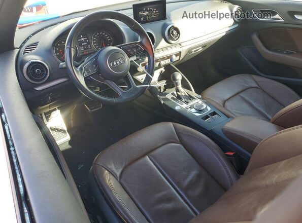 WAU6ULFF8J1004141 2018 AUDI A3 White Вид панелі приладів