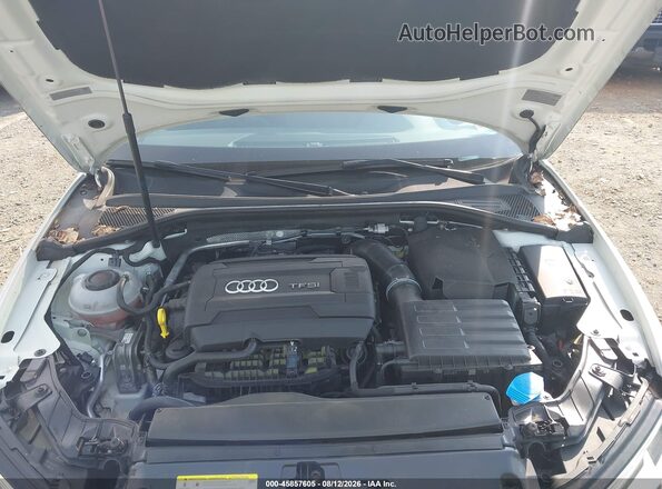 WAU78LFF3J1031384 2018 AUDI A3 White უკანა ხედი
