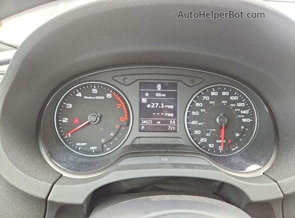 WAU78LFF8J1061495 2018 AUDI A3 Black Вид щитка приладів