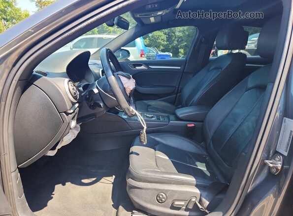 WAUA7GFF4G1030267 2016 AUDI A3 Gray Front interior view