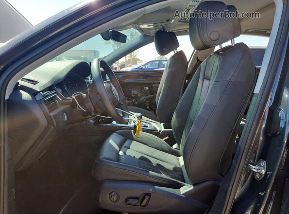 WAUABAF4XMN013911 2021 AUDI A4 Black Front interior view