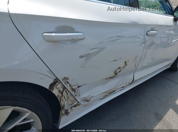 WAUABCF53NA013438 2022 AUDI OTHER Белый Вид спереди