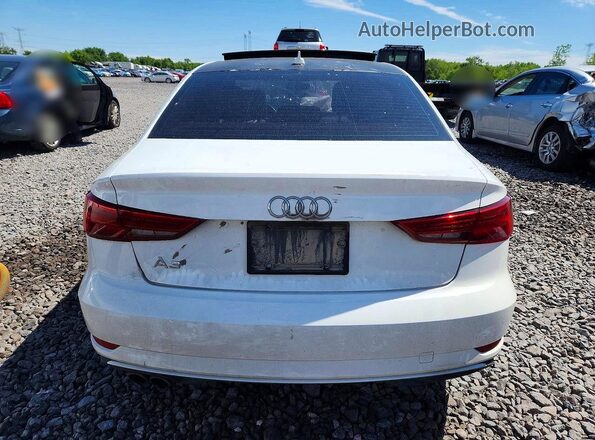WAUAUGFF6H1074488 2017 AUDI A3 White Widok z tyłu