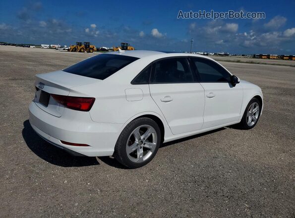 WAUAUGFF8H1027091 2017 AUDI A3 White Tył prawy