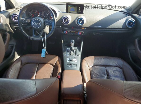 WAUAUGFF8H1027091 2017 AUDI A3 White Widok deski rozdzielczej