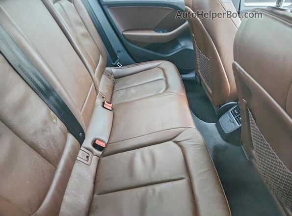 WAUAUGFF8LA105569 2020 AUDI A3 Black Vista de los asientos traseros