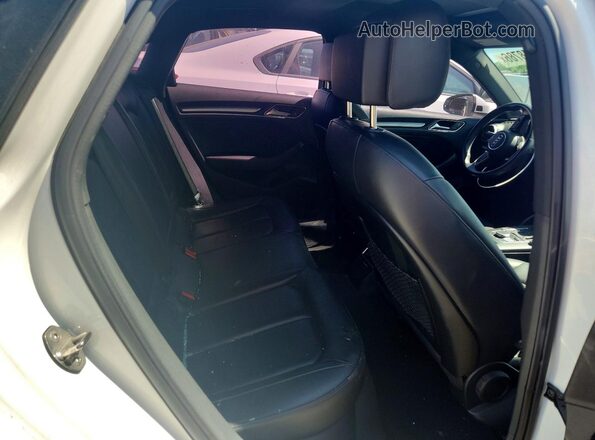 WAUAUGFF9K1014535 2019 AUDI A3 White Widok tylnych siedzeń
