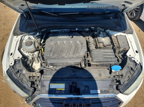 WAUAUGFF9K1014535 2019 AUDI A3 White Widok wnętrza z tyłu
