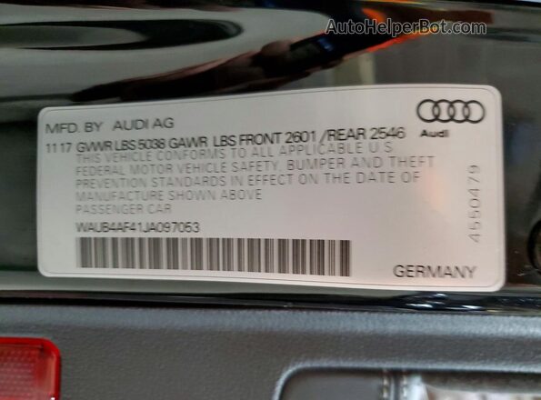 WAUB4AF41JA097053 2018 AUDI S4 Black Widok komory silnika