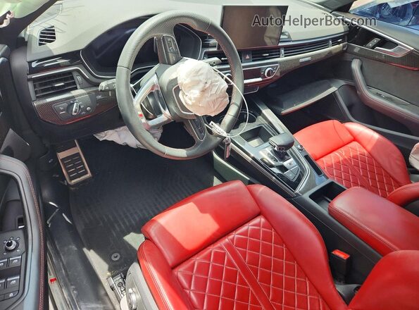 WAUB4AF48MA087222 2021 AUDI S4 White Dashboard view