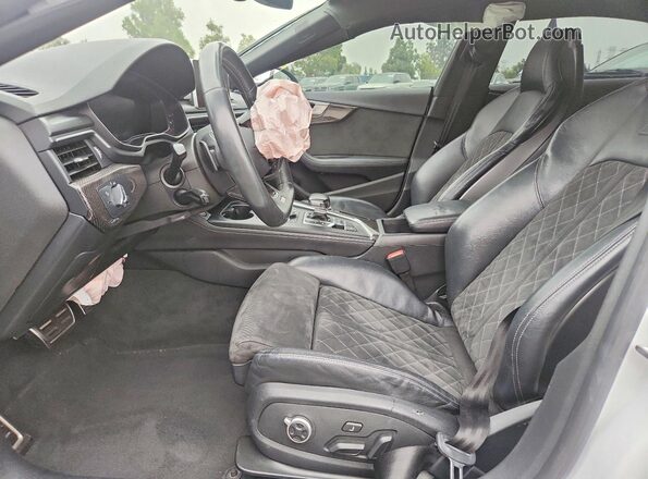 WAUB4CF55KA090838 2019 AUDI S5 White Front interior view