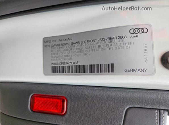 WAUB4CF55KA090838 2019 AUDI S5 White Engine compartment view