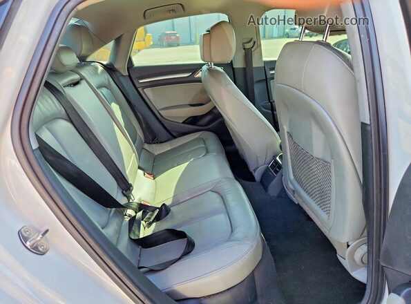 WAUB8GFF5H1033293 2017 AUDI A3 White Вид задніх сидінь