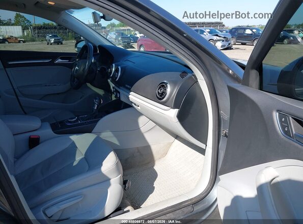 WAUB8GFF6G1060176 2016 AUDI A3 Gray Front interior view