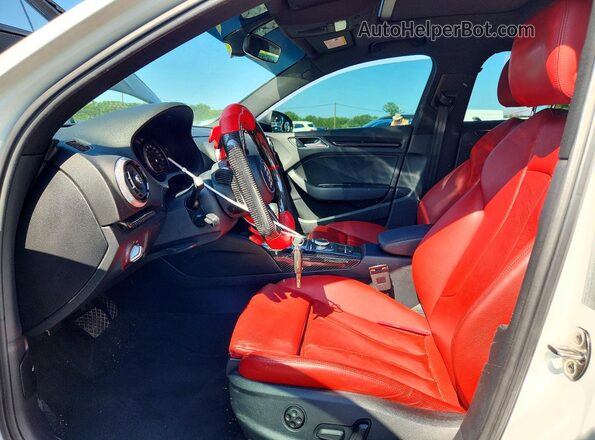 WAUBEGFF0LA042968 2020 AUDI A3 Белый Вид салона спереди