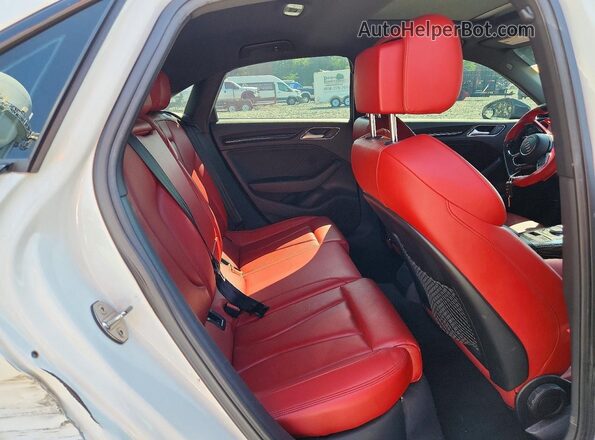 WAUBEGFF0LA042968 2020 AUDI A3 Белый Вид задних сидений