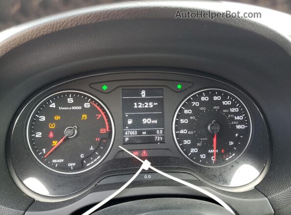 WAUBEGFF1K1018323 2019 AUDI A3 Black ხელსაწყოთა პანელის ხედი