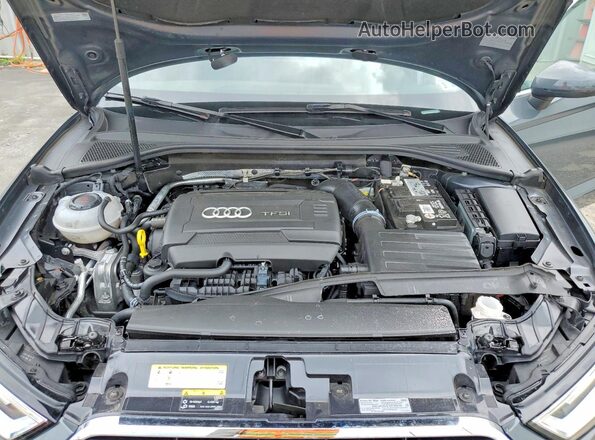 WAUBEGFFXK1020751 2019 AUDI A3 Gray Rear interior view