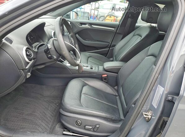 WAUBEGFFXK1020751 2019 AUDI A3 Gray Front interior view