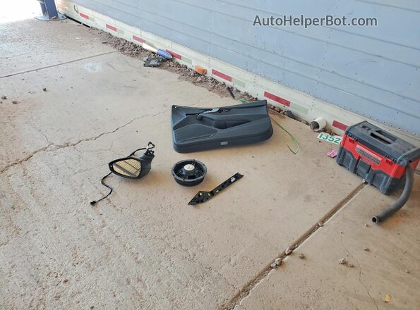 WAUBNAF43JA100788 2018 AUDI A4 Gray Engine compartment view