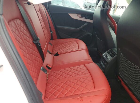 WAUC4AF45LA054844 2020 AUDI S4 White Rear seats view