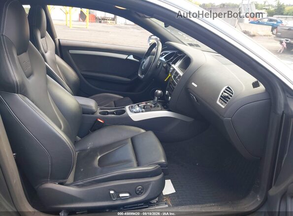 WAUC4AFR2GA036254 2016 AUDI S5 Gray Front interior view