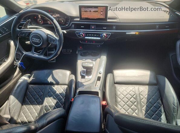 WAUC4CF57KA040687 2019 AUDI S5 Серый Вид панели приборов