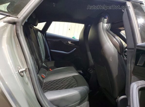 WAUC4CF58RA027442 2024 AUDI S5 Gray Widok tylnych siedzeń