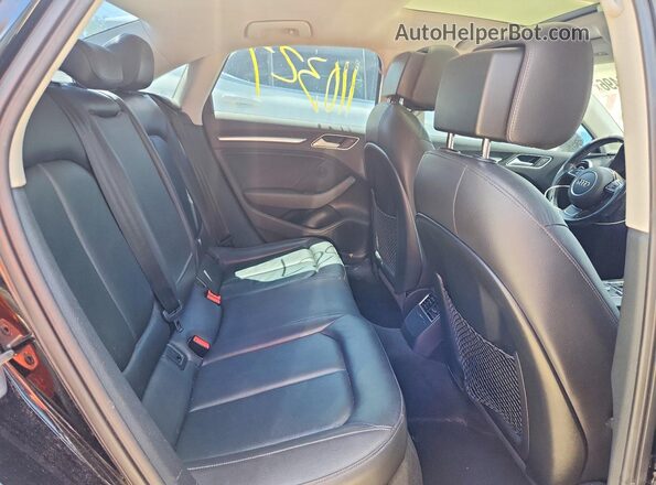 WAUC7GFF4G1056649 2016 AUDI A3 Black Вид задніх сидінь