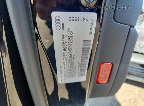 WAUCBCF58PA007498 2023 AUDI A5 Black Vista del compartimento del motor
